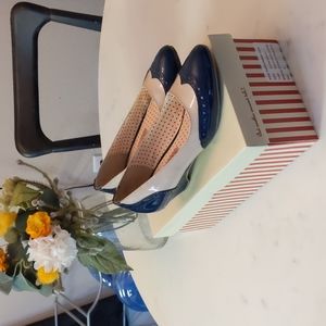 Bait navy/cream patent leather shoes